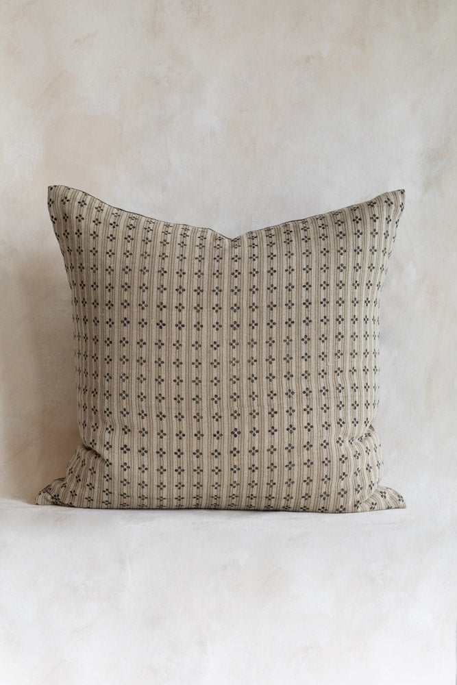 Cefalu Coco Pillow