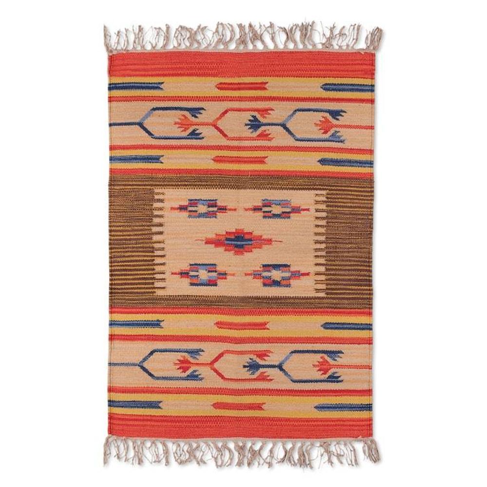 Classic Handloomed 100 Cotton Fringed Dhurrie Rug 2x3 'Echoes of Tradition'