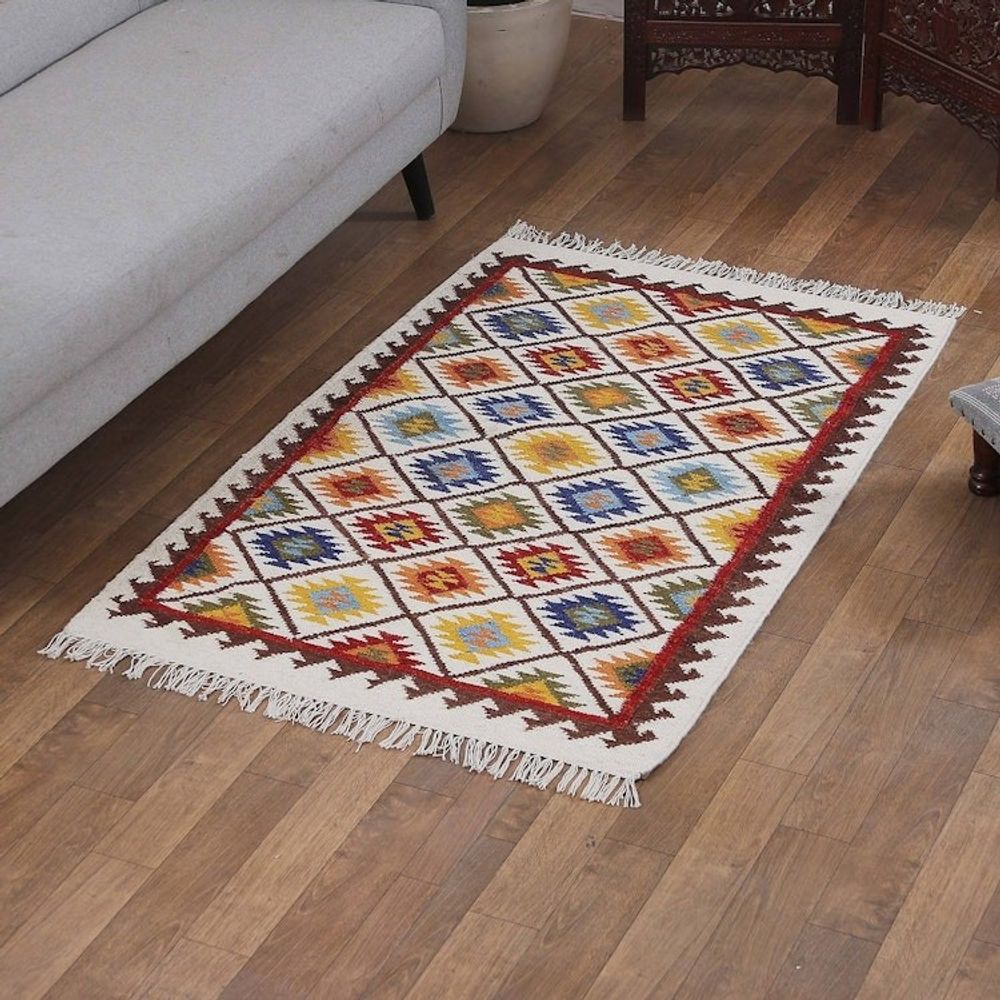 Diamond-Patterned Handloomed Wool Area Rug 3x5 'Starry Kaleidoscope'