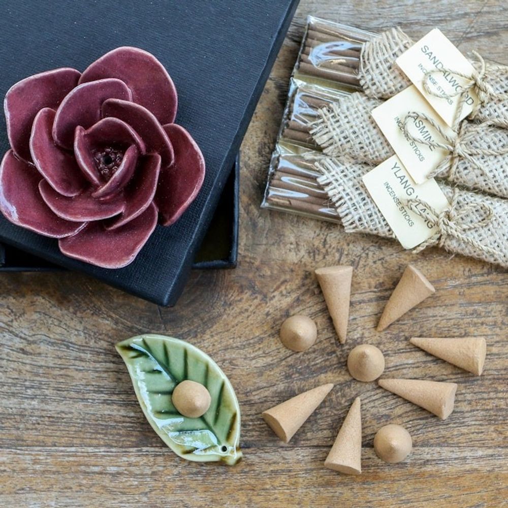Incense and Ceramic Holders Gift Set 'Burgundy Rose'